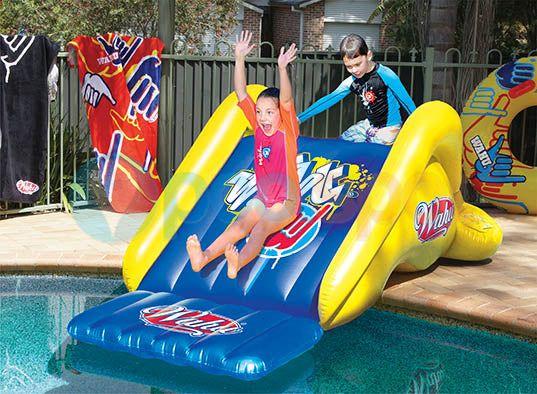 Wahu Pool Party: Pool Slide