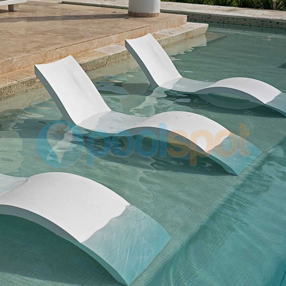 Ledge Lounger Signature Deep Pool Chaise